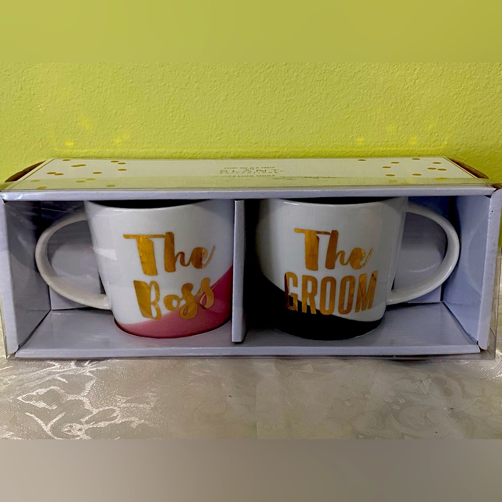 Set of new Groom and Boss coffee mugs (j)